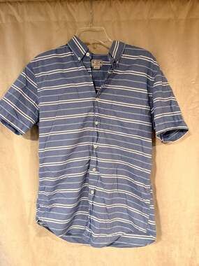 J.Crew Men's Short Sleeve Horizontal Stripe Button Down Shirt, Size M
